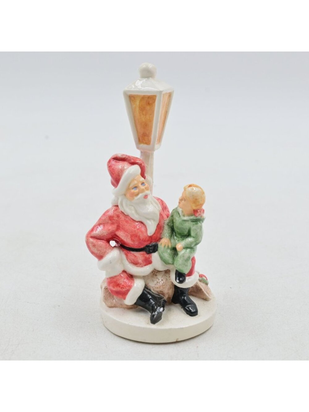 Sebastian Miniatures Santa Claus Child Lamp Post Vintage Figurine 4"